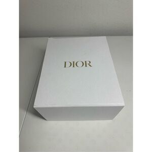 DIOR Empty Pebble texture Gift Box 10,5”X8,5”X5” White See Description